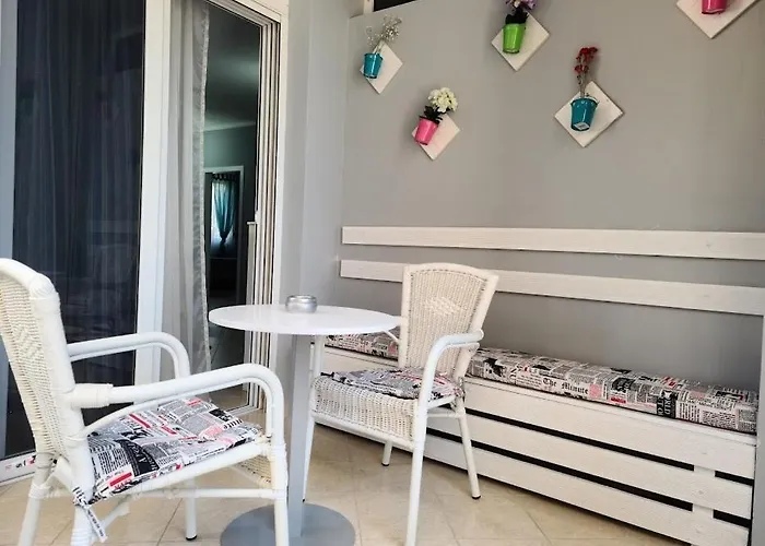 Daire Fancy Sea View 1 *