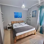 Fancy Sea View 1