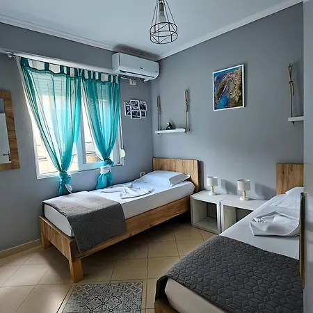 Fancy Sea View 1 Апартаменты *